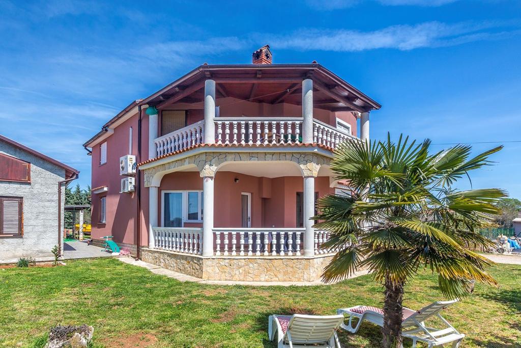 Chude Apartment Pula
